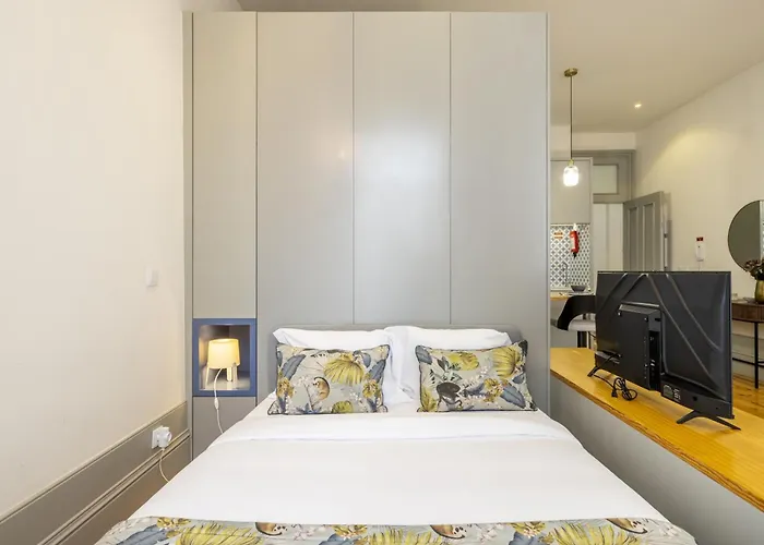 741 By D&s Порту