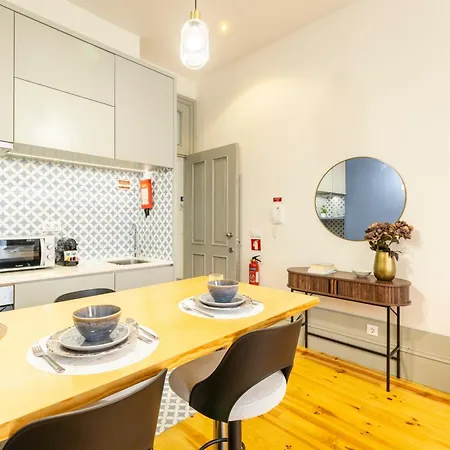 Apartment 741 By D&s